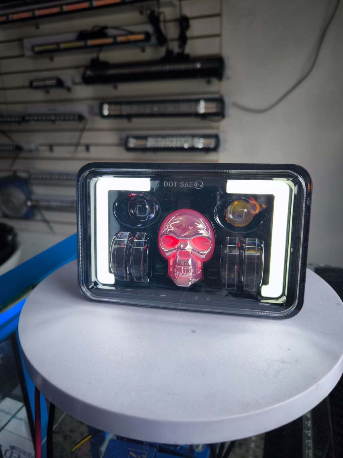 Miniatura 3 de PAR DE FAROLAS KENWORTH(TB103)